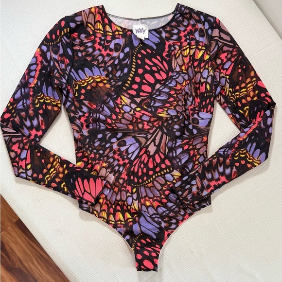 YITTY Butterfly Print Bodysuit - Picture 2 of 5